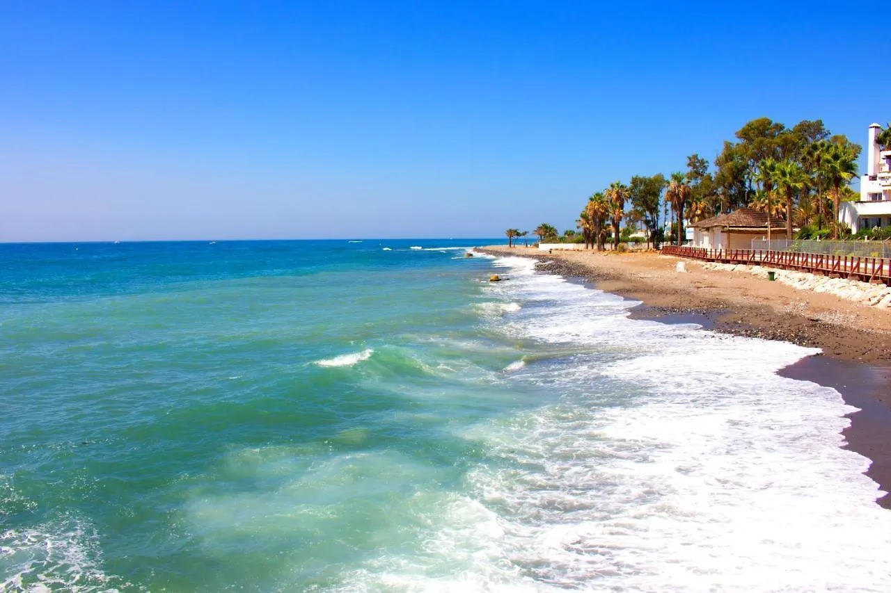 Marbella Pool & Whirlpool Sauna Resort