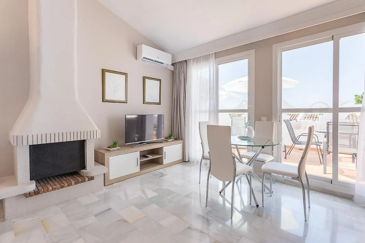 Semesterbostad Marbella Pool & Whirlpool Sauna Resort